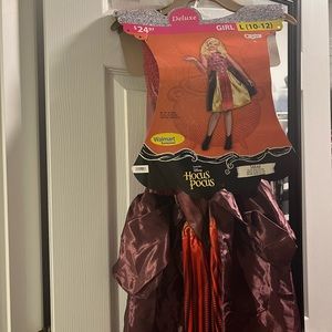 Hocu pocus Sarah costume